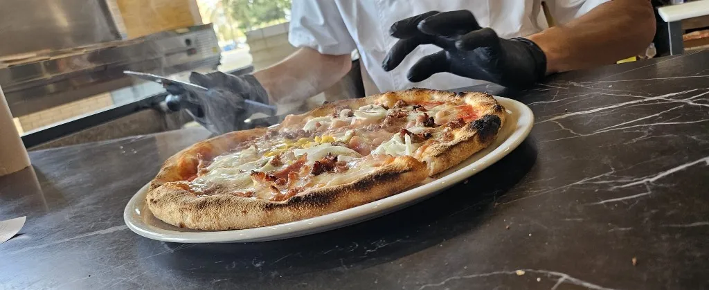 pizza crujiente humenate